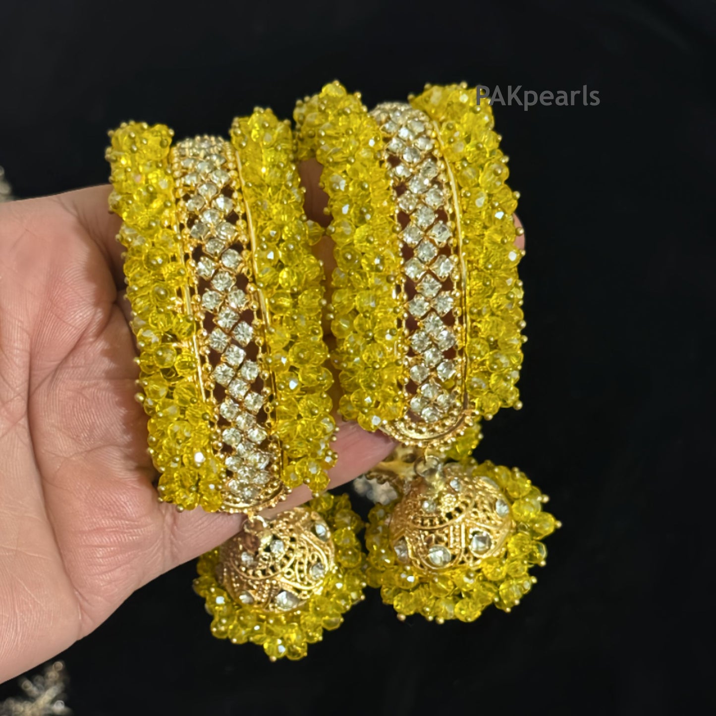 Gajra banglesfor wedding and party