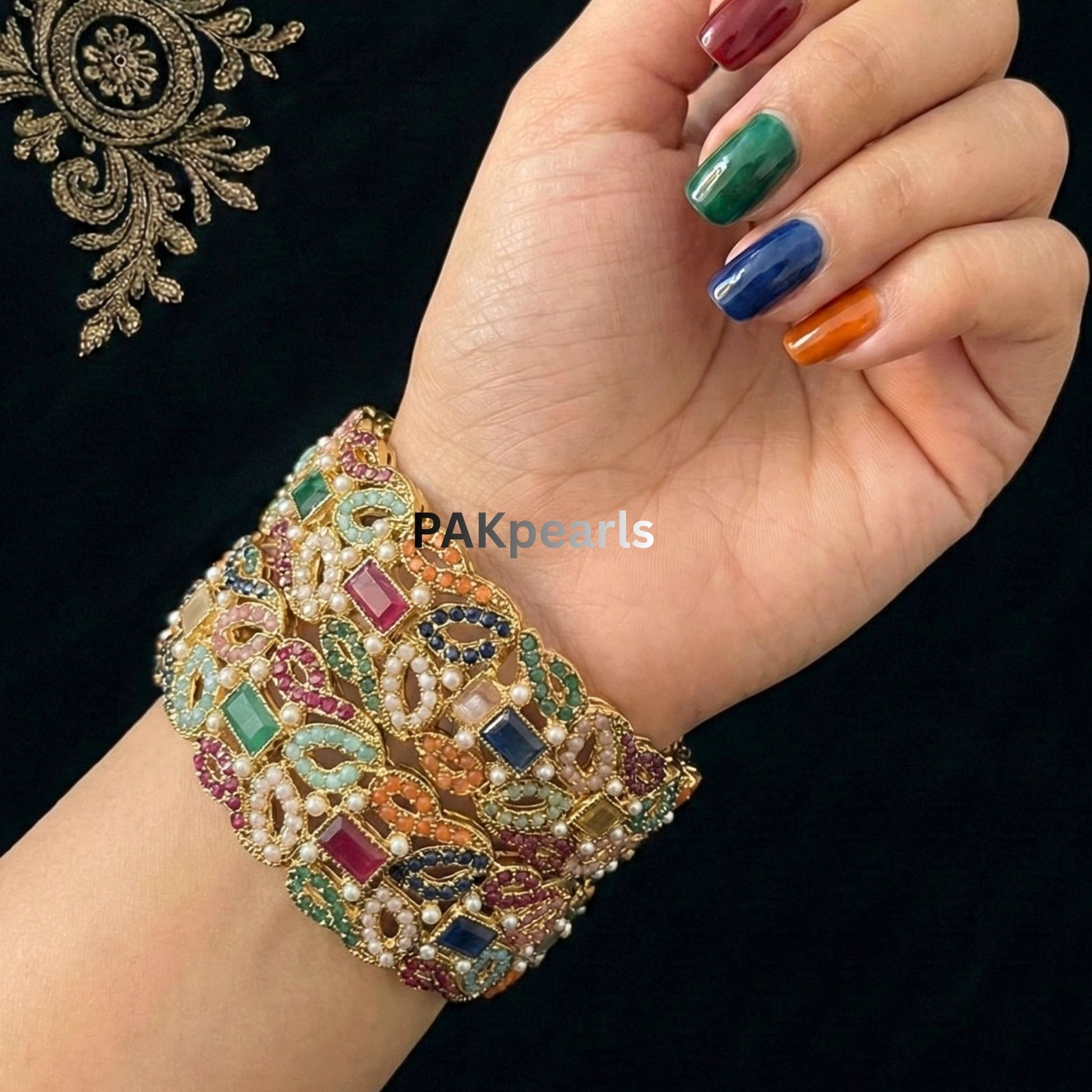  Nauratan bangles set